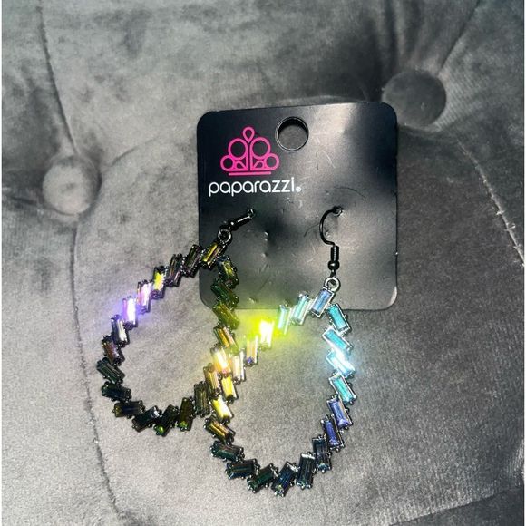 paparazzi oil spill earrings NWT